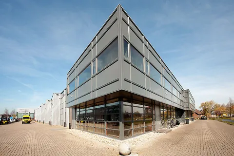 Bekijk foto's van schilderwerk: Utiliteitsbouw Foto's schilderwerk utiliteitsbouw