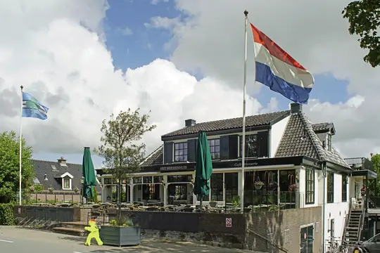 Cafe Brasserie Het Heerenhuis (Zuiderweg, Wijderwormer) - foto 1