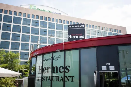 Buitenschilderwerk Grandcafé Hermes (Amsterdam Sloterdijk) - foto 1