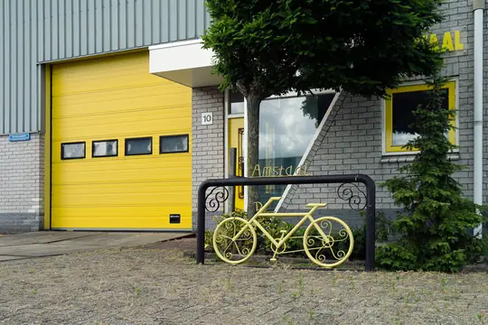 Bedrijfsverzamelgebouw (Papiermakersstraat, Wormer) - foto 2