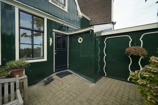 Buitenschilderwerk authentiek Zaans pand (Lagedijk, Zaandijk) - foto 1