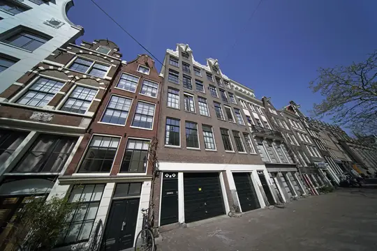 Buitenschilderwerk monumentaal dubbelpakhuis (Spuistraat, Amsterdam) - foto 6